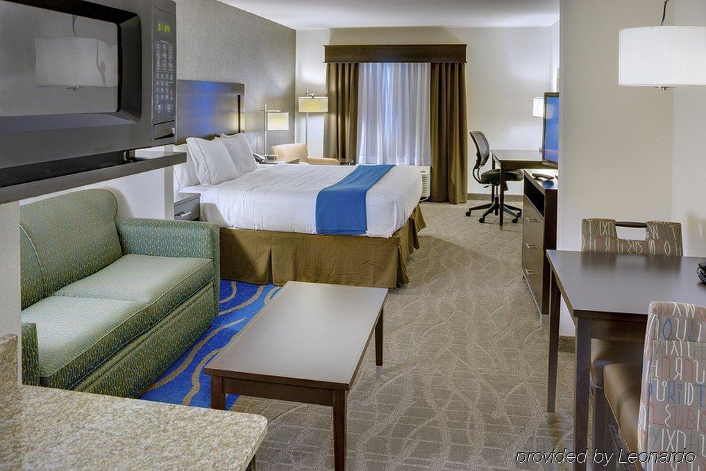 Holiday Inn Express & Suites Overland Park By Ihg Экстерьер фото