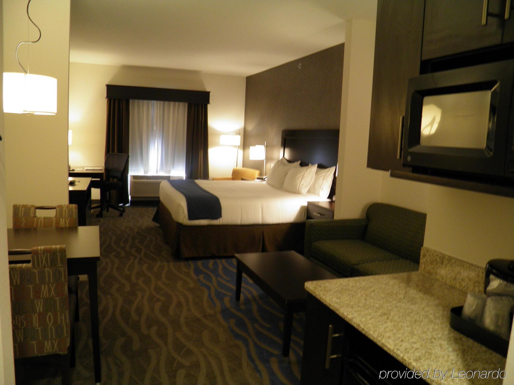 Holiday Inn Express & Suites Overland Park By Ihg Экстерьер фото